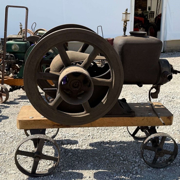 Sandwich 3 HP Hit & Miss Engine on Truck
