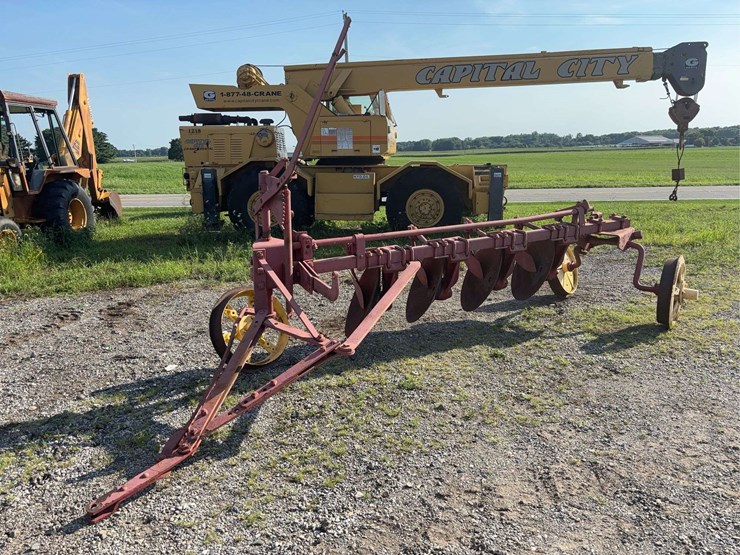 minneapolis-moline-disc-plow-image-1