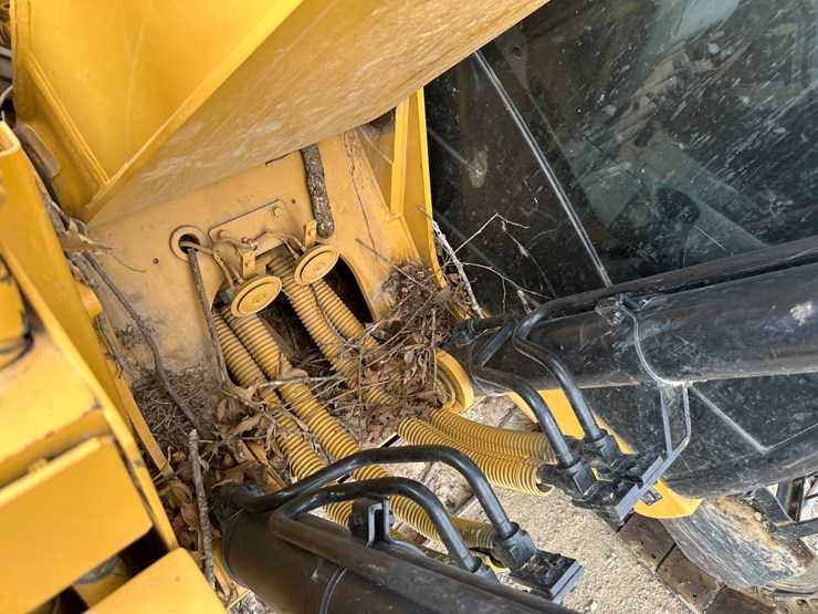 caterpillar-311fl-image-48