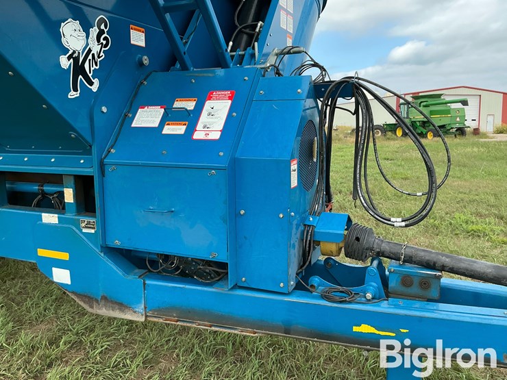 kinze-1050-image-15