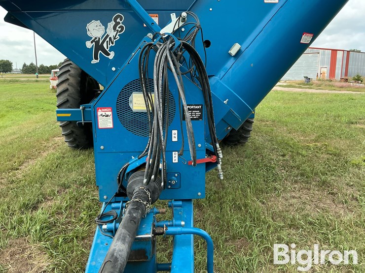 kinze-1050-image-12
