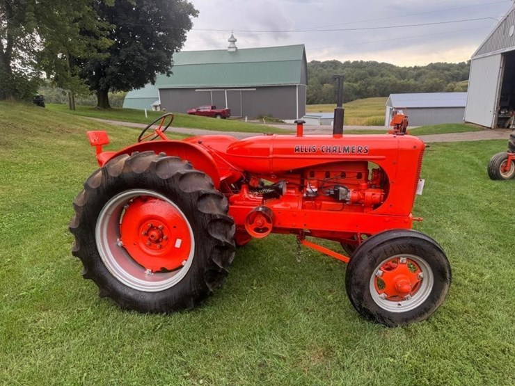 1949-allis-chalmers-wf-tractor-image-5
