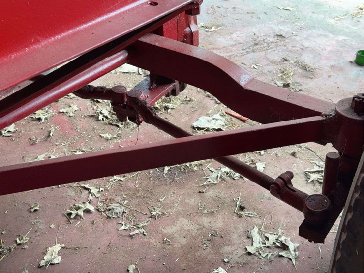 co-op-tractor-image-19