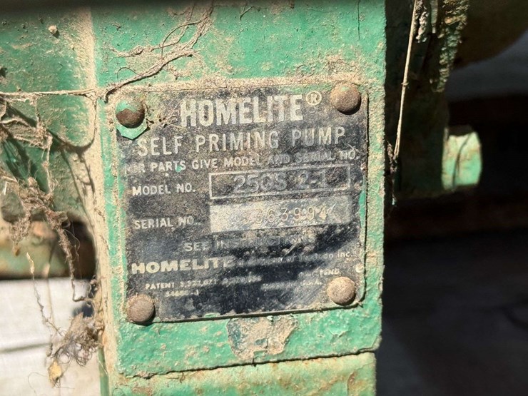 group-of-homelite-self-priming-gas-pumps-image-10
