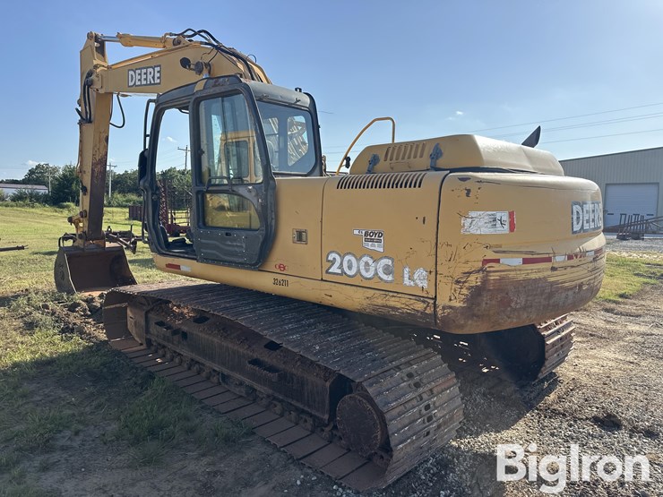 2002-deere-200c-lc-image-7