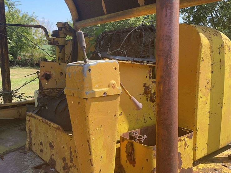 caterpillar-d8-image-37