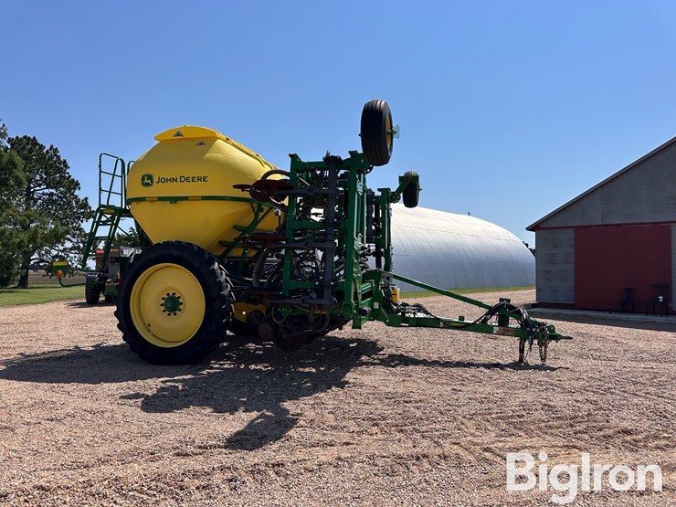 2016-john-deere-2510h-image-4