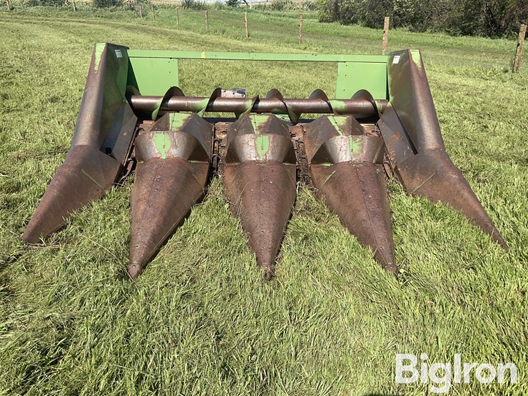 john-deere-443-image-2