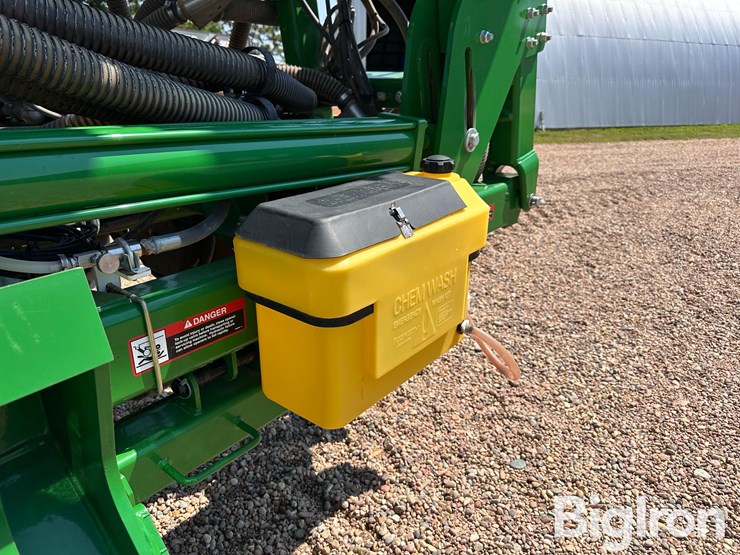 2016-john-deere-2510h-image-19