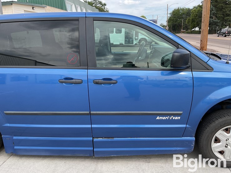 2008-dodge-grand-caravan-se-image-18