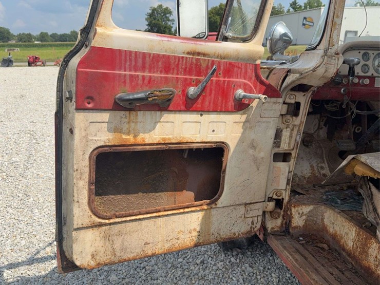 1960-ford-f350-image-36