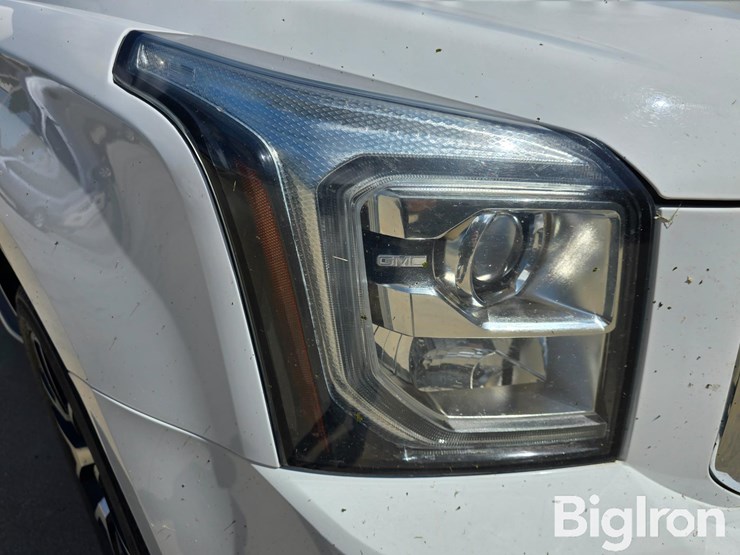 2018-gmc-yukon-slt-image-17
