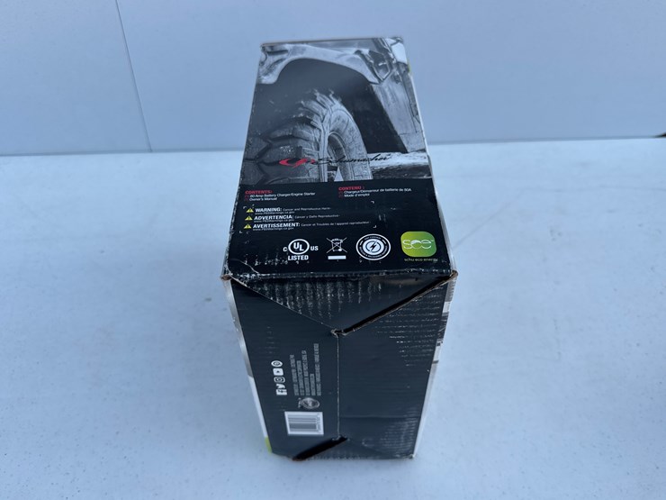 #1082-•-schumacher-battery-charger-image-2
