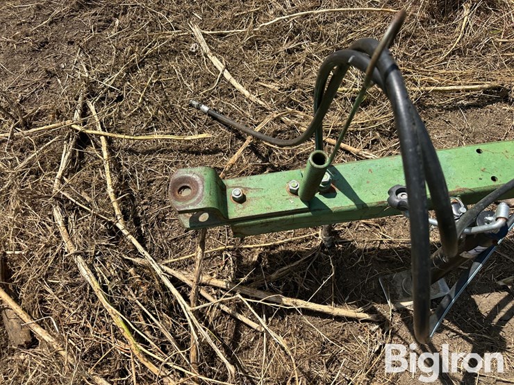 john-deere-8300-image-9