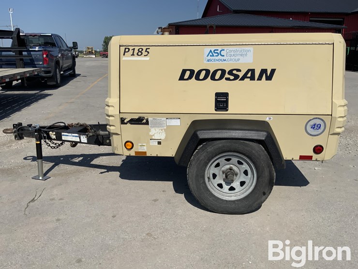 2015-doosan-p185wdz-t4f-image-8