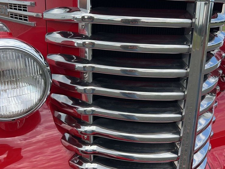 1948-diamond-t-201-one-ton-pickup-image-22