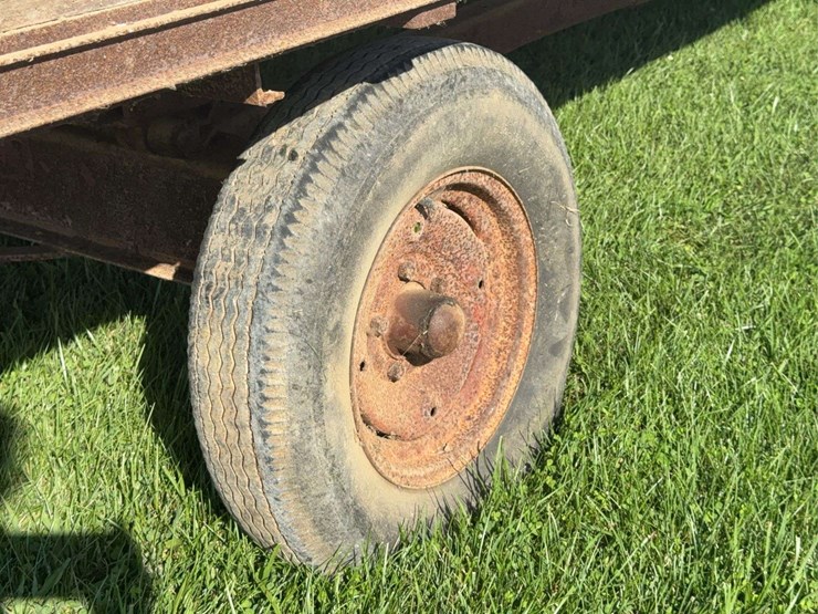 hay-wagon-image-23