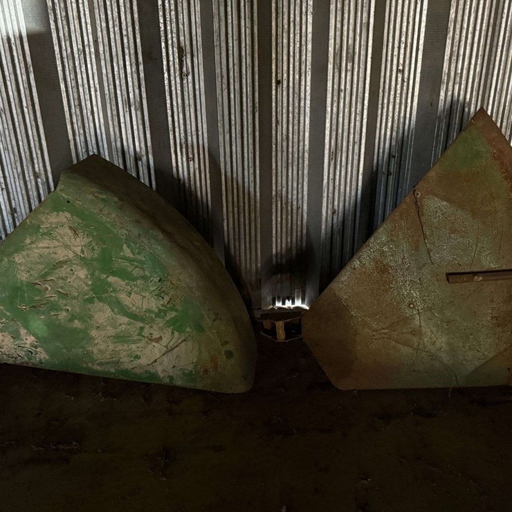 Pair of Fenders – Believed to be Oliver