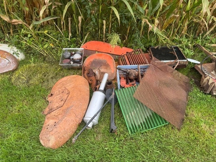 allis-chalmers-tractor-parts-image-1