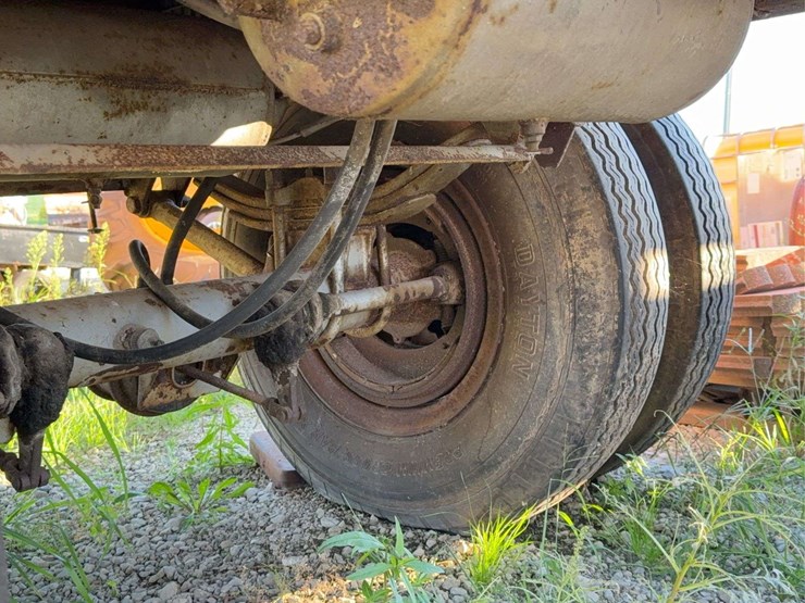 monon-van-trailer-image-37