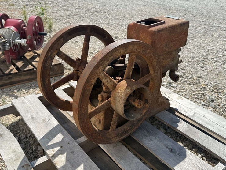 economy-hit-&-miss-gas-engine-image-7