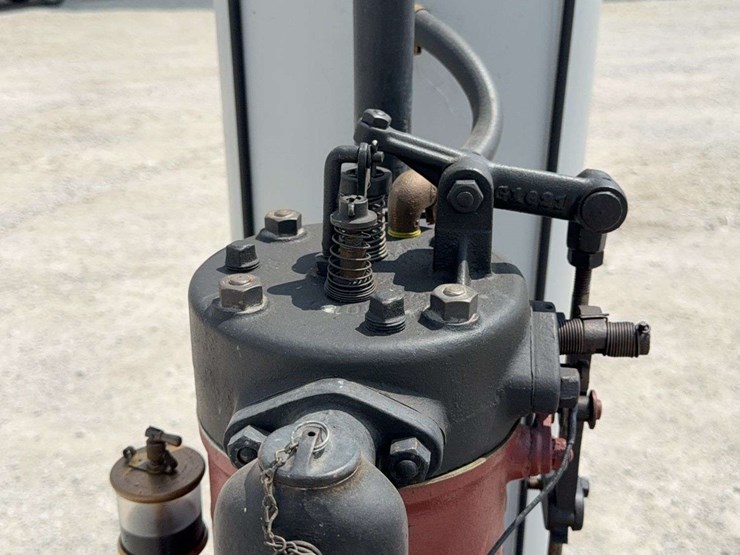 3-hp-international-harvester-“famous”-vertical-engine-image-22