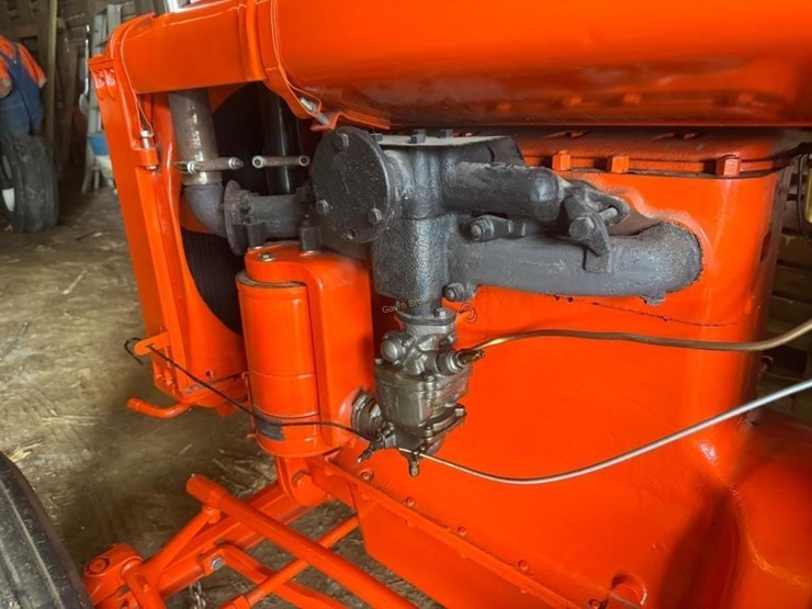 1935-allis-chalmers-u-tractor-image-9