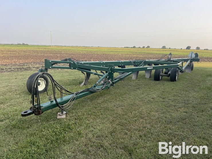 baker-3200-9-16”-9-bottom-plow-image-1