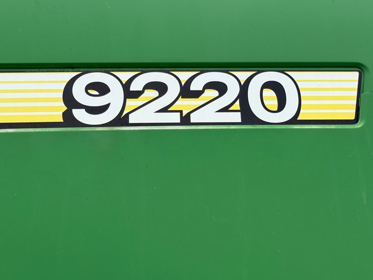 2005-john-deere-9220-image-22