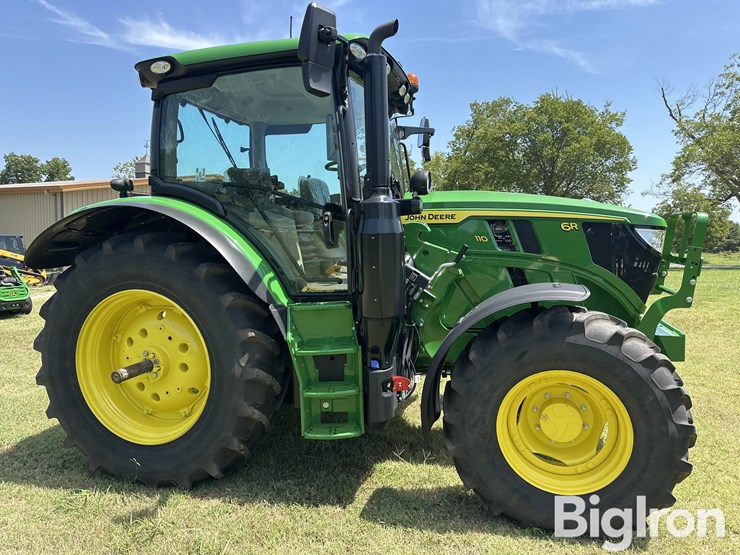 2022-john-deere-6r-110-image-4