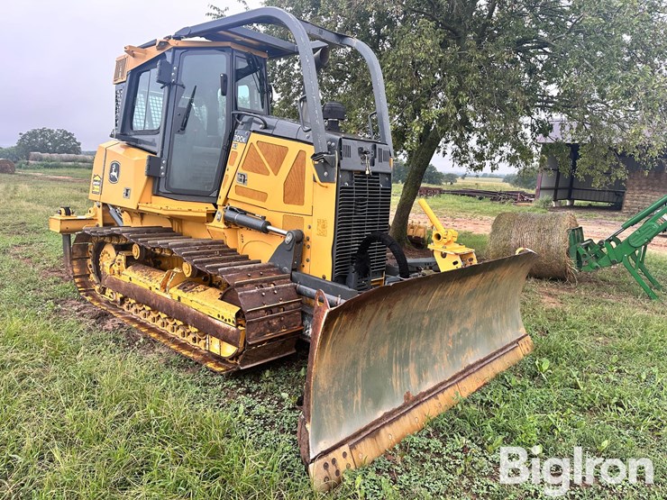 2017-deere-700k-xlt-image-3