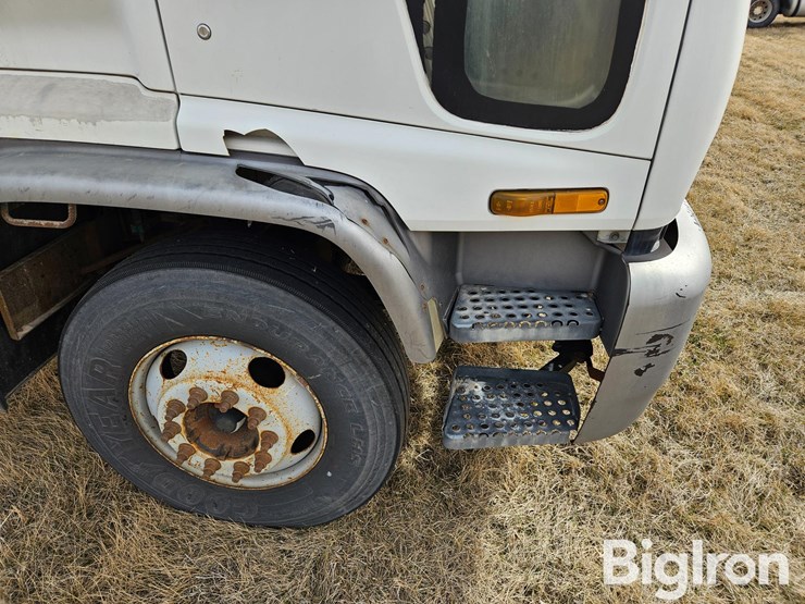 1998-isuzu-ftr-image-15