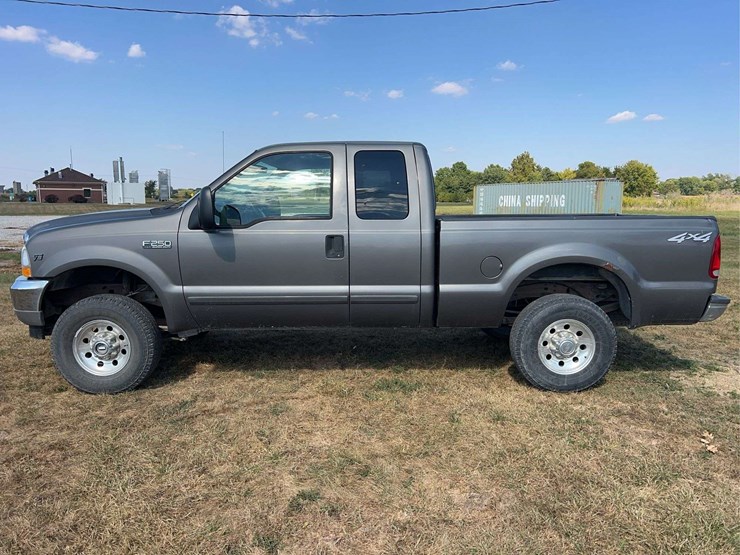 2002-ford-f250-xlt-image-8