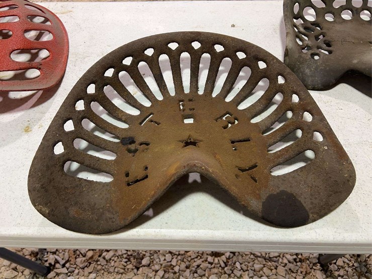 (3)-cast-iron-seats-image-7