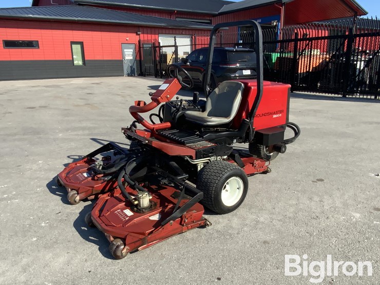 toro-groundsmaster-3500d-image-1