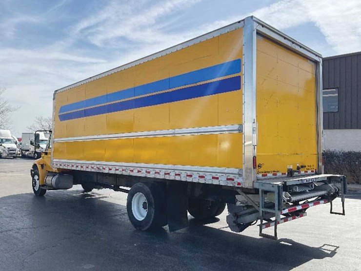 2019-international-durastar-4300-image-2