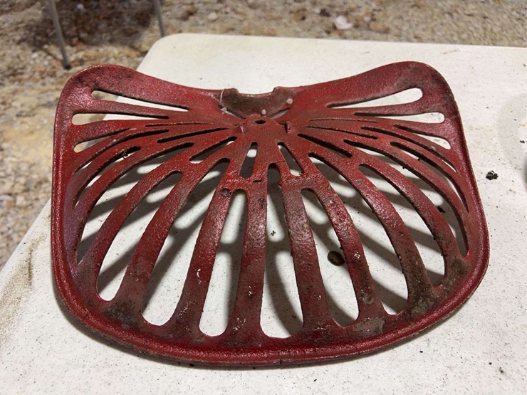 (3)-cast-iron-seats-image-16