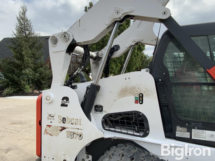 2021-bobcat-t870-image-11