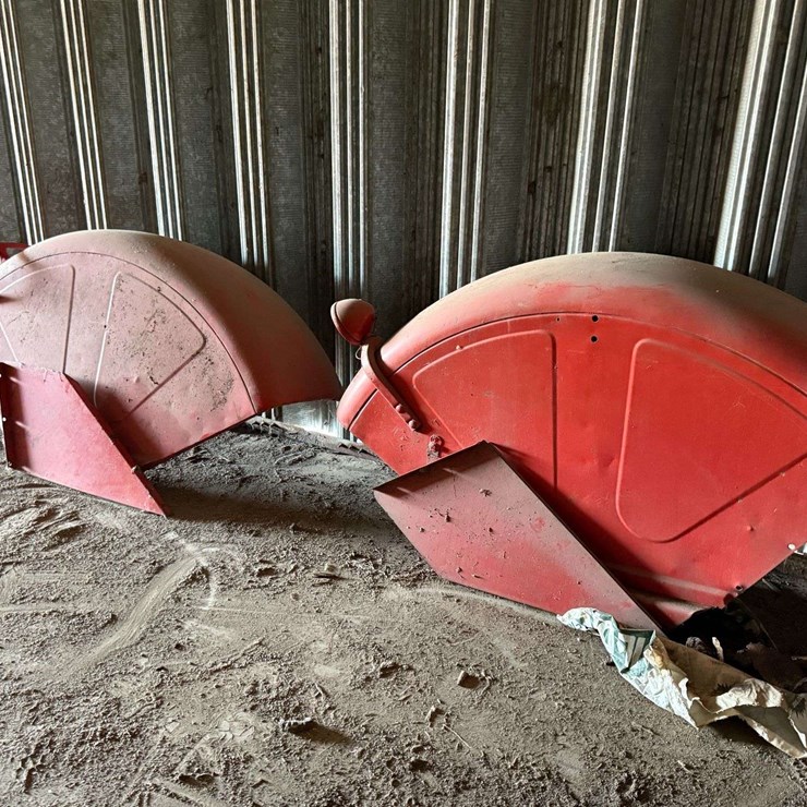 Pair of International Harvester Full Coverage Tractor Fenders with Side Shields