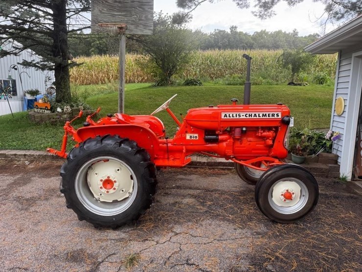 allis-chalmers-d10-series-ii-tractor-image-2