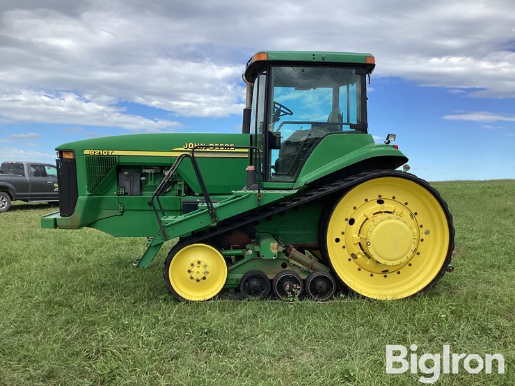 2001-john-deere-8210t-image-8