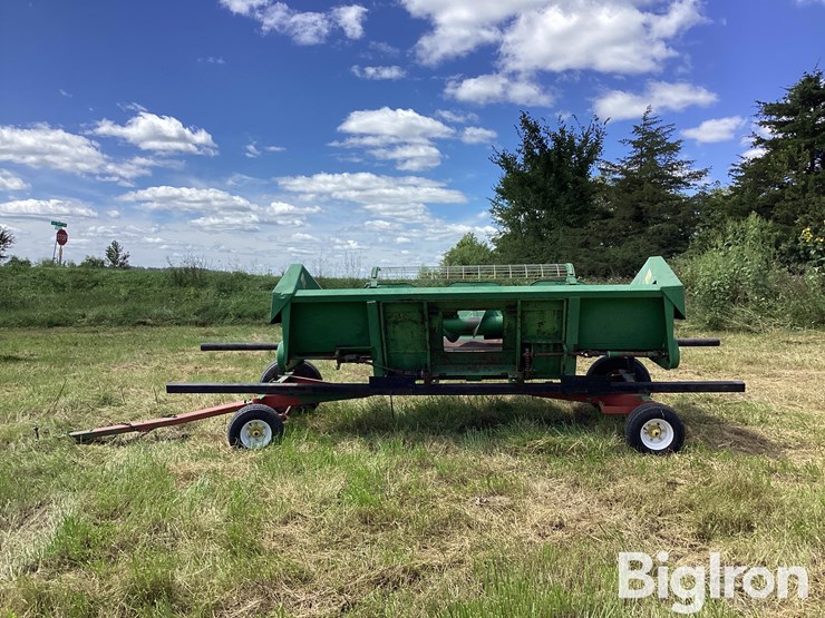 john-deere-444-image-8