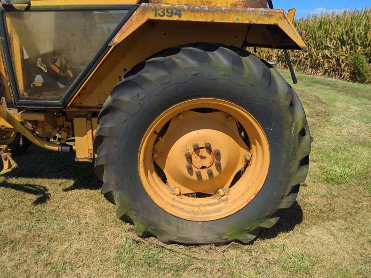 case-1394-tractor---us-air-force-84d1360-image-13