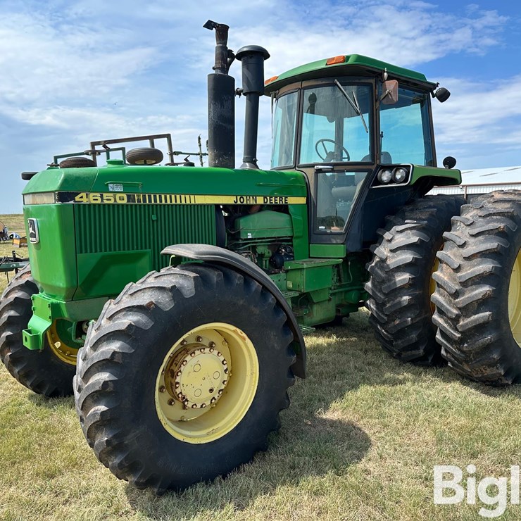 1984 JOHN DEERE 4650