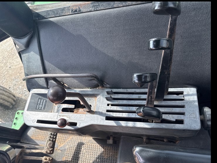 john-deere-4840-image-42
