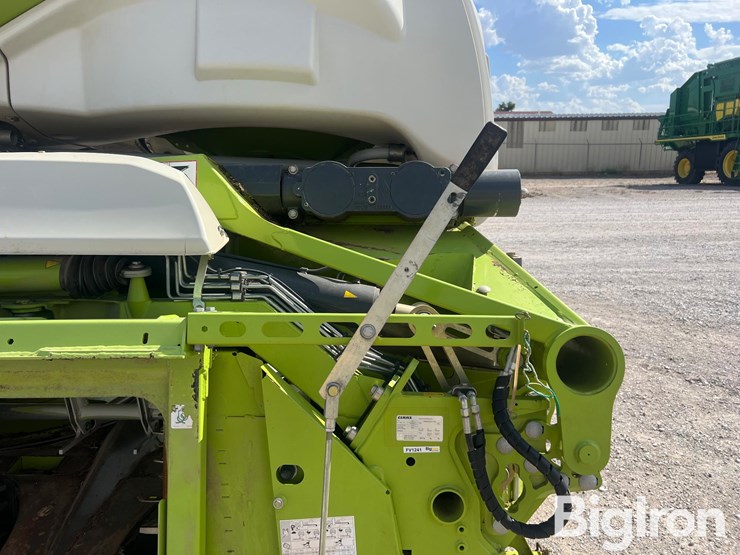 2018-claas-orbis-750-image-16