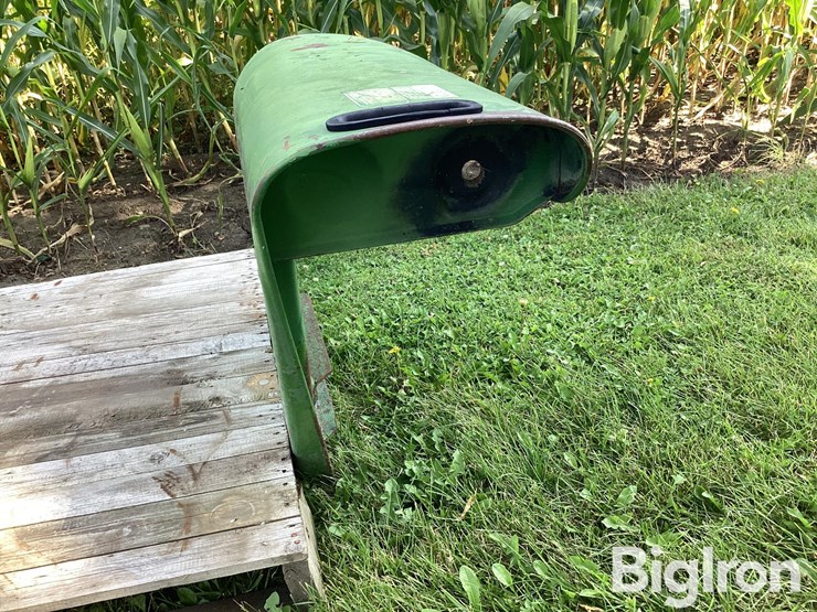 john-deere-2510-image-15