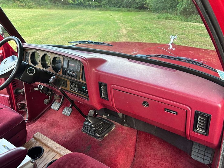 1991-dodge-d250-image-50
