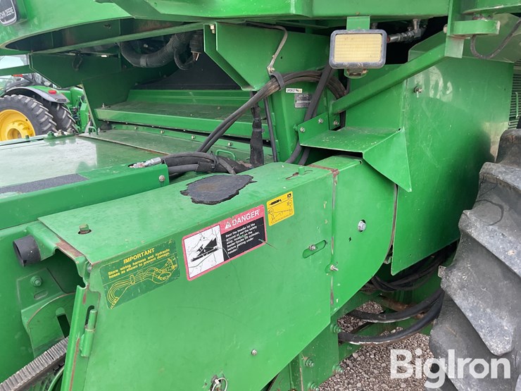 2001-john-deere-9750-sts-image-13