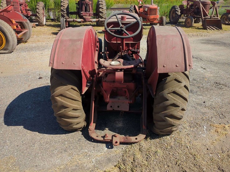 international-harvester---mccormick-deering-d-50-image-8